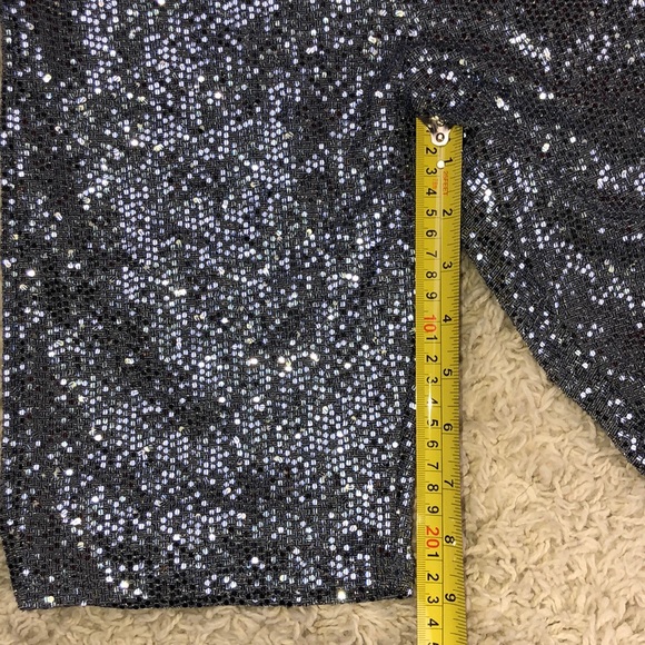 Sequin short set (two-piece) - Picture 6 of 9